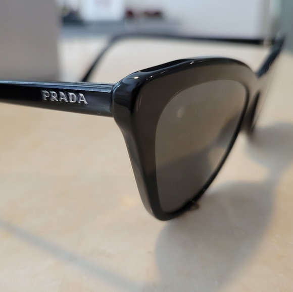 Prada cateye shades PRO VS - Picture 4 of 5